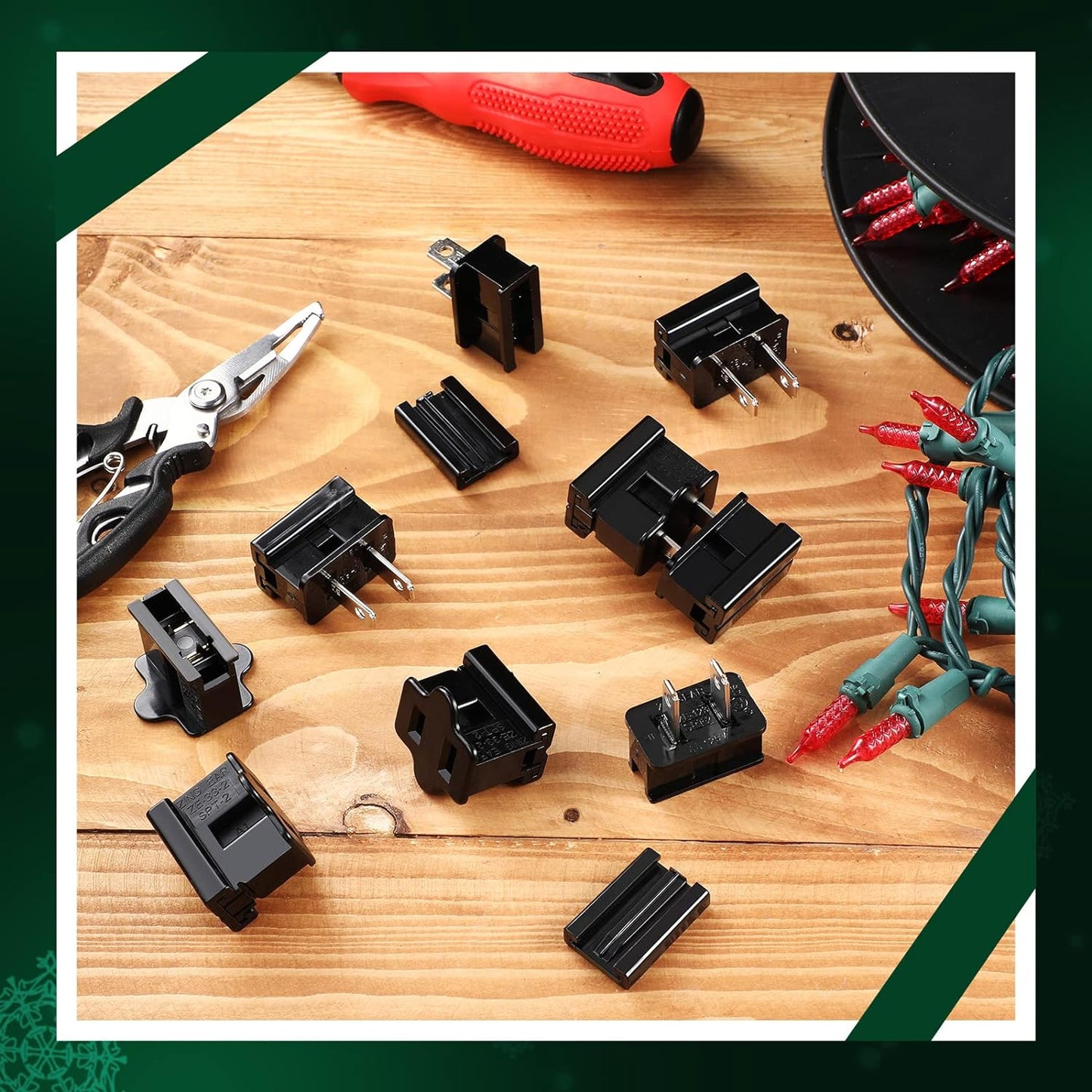 Christmas Female and Male Slip Plug Electrical Vampire Plug Lighting Outlet Green Zip Plug Gilbert Plug Male Female Slide Plug Inline Plug Adapter for Xmas Holiday Party (SPT-1, 25 Pieces)